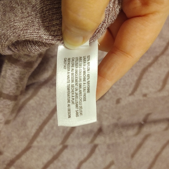 Mossimo Striped V-neck Sweater - Picture 5 of 5